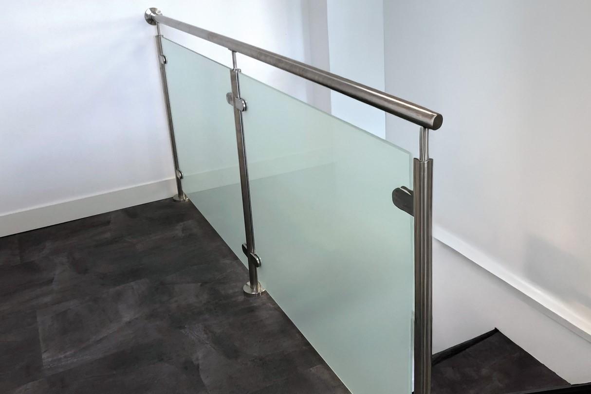 Balustrade en verre (poteaux en acier inoxydable)